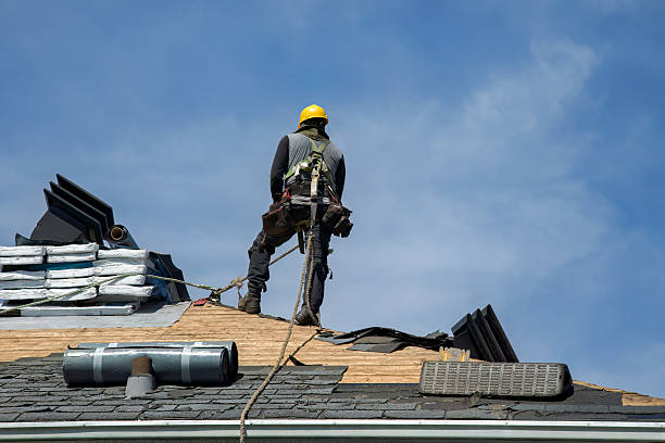 Professional Roof Replacement technician working in Fontana, KS